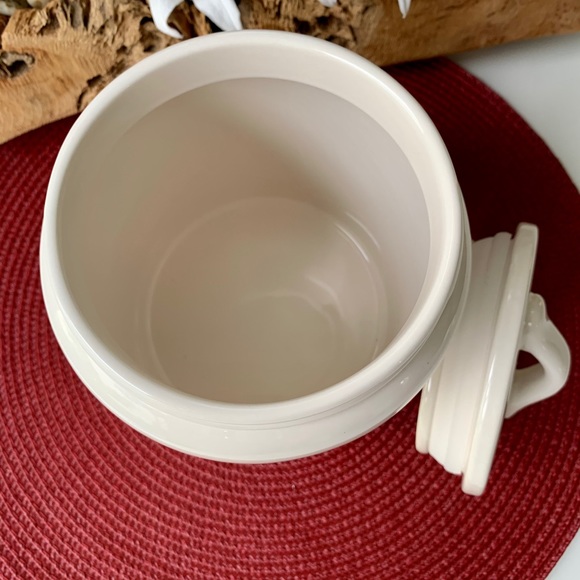 🎄Rae Dunn ‘HO HO HO’ & ‘MERRY’ Canister Set🎄 - Picture 4 of 10